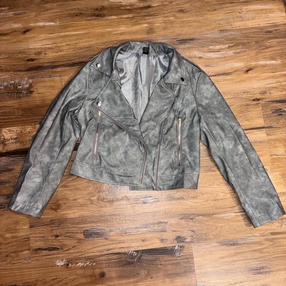 SHEIN Vintage Gray Faux Leather Moto Jacket with Gold Zippers
